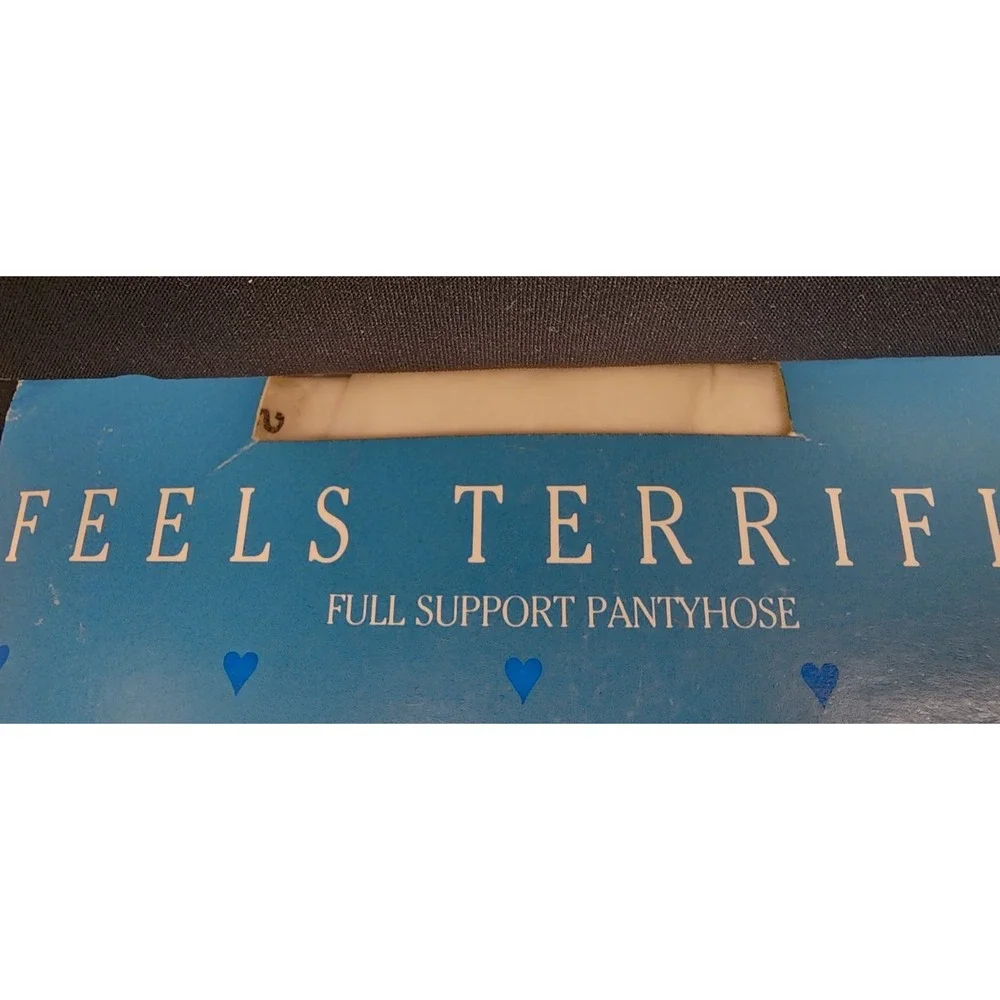 NURSE MATES Full Support Hosiery Pantyhose Size‎ B  White